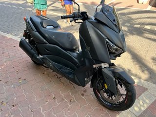 Yamaha XMAX 300 Negra 60.000 km