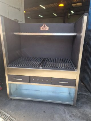 Parrilla de acero inoxidable con estante