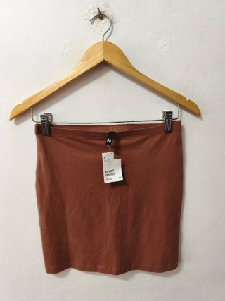 Falda marrón claro H&M mujer Talla 36