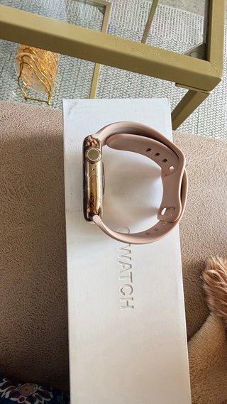 Apple Watch Series 10 GPS + Cellular