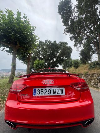 Audi RS5 4.2 v8