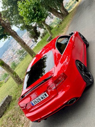 Audi RS5 4.2 v8