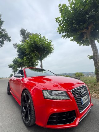 Audi RS5 4.2 v8