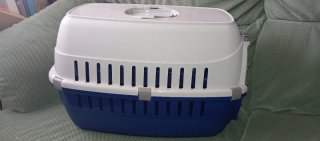 Transportín para mascotas azul y blanco