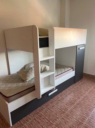 Cama tren con cajones y armario