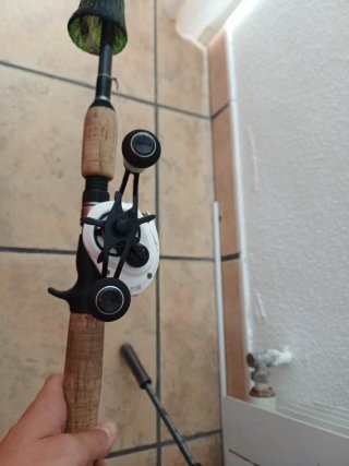 Caña de casting Bass Cast 701 H