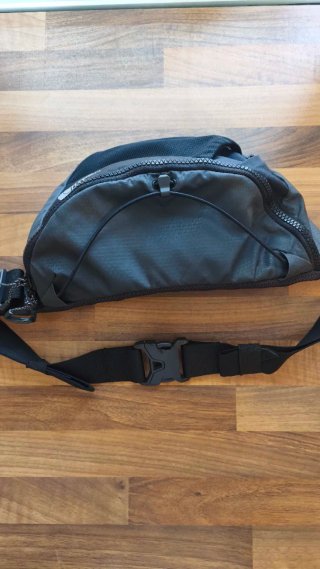 Borsa a spalla The North Face nera e grigia