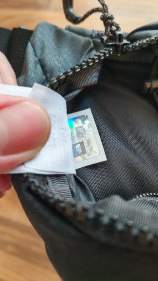Borsa a spalla The North Face nera e grigia