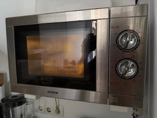 Microondas Ansonic plateado
