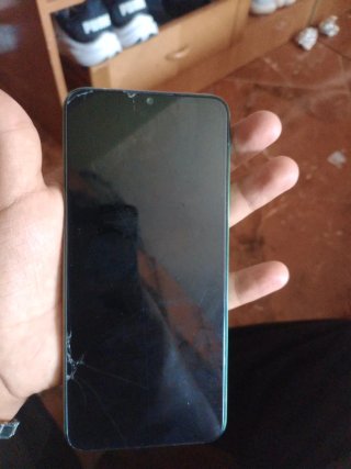 Teléfono Oukitel Verde Nuevo