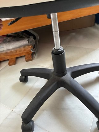 Silla de escritorio blanca