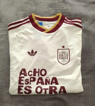 Camiseta España XL 2ª Equipación Bad Bunny 2026