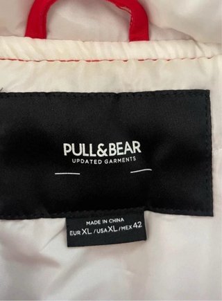 Chaqueta Varsity Roja y Blanca