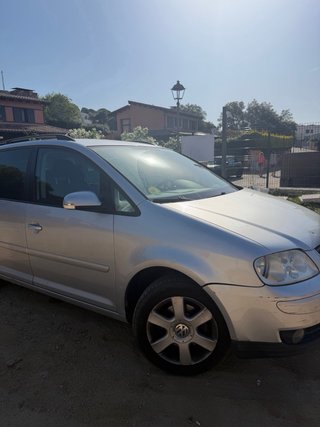 Volkswagen Touran 2006,,