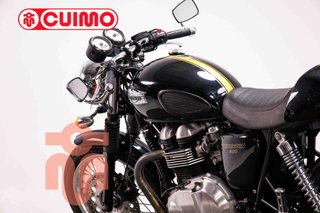 TRIUMPH THRUXTON 900