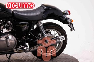 TRIUMPH THRUXTON 900
