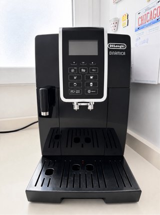 Cafetera Automática DeLonghi Dinamica