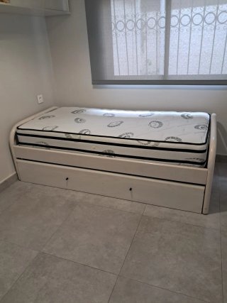 Cama nido con cajón extraíble