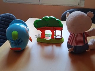 Juguete Osito musical Teddy y Árbol Interactivo.