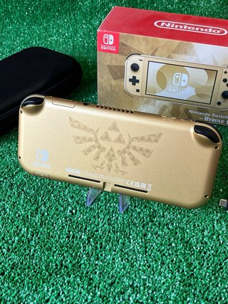 SWITCH LITE - Edición Hyrule
