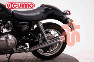 TRIUMPH THRUXTON 900