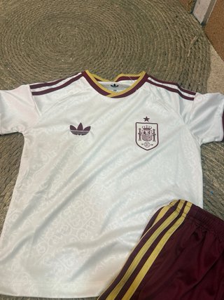 Conjunto Infantil España