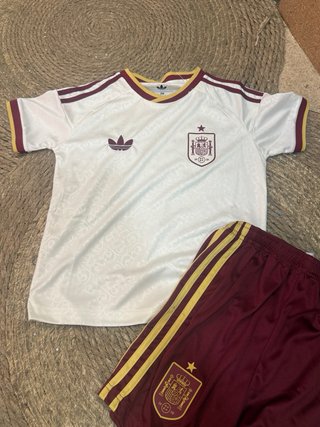 Conjunto Infantil España