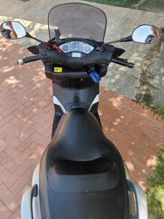 Yamaha Xmax 250