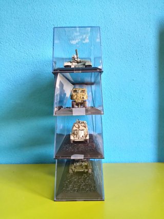 Modellini Militari: 4 Veicoli⬇️