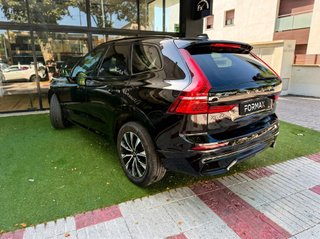 Volvo XC60 2.0 B4 G Plus Dark Auto