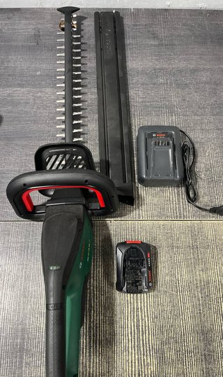 Cortasetos inalámbrico Bosch UniversalHedgeCut 18V