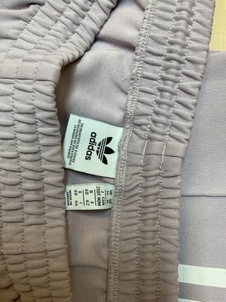 Pantalones Adidas chándal rosas y blancos