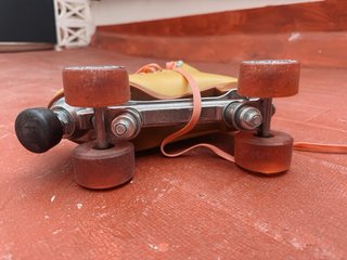 Moxi Beach Bunny Roller Skates & Protection