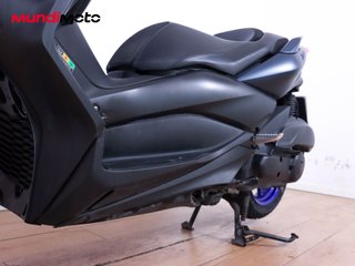 YAMAHA X-MAX 125