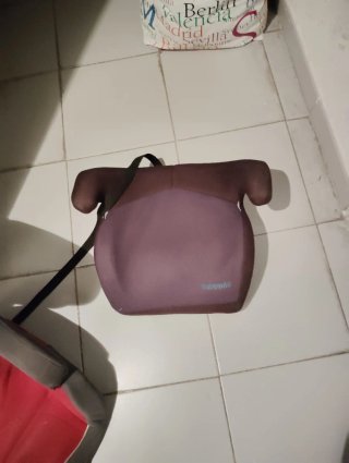 Sillas de coche infantiles roja y gris