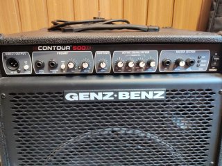 Bajo 6 cuerdas + Amplificador