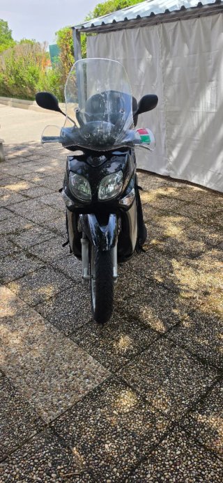 Yamaha Scooter Negro/Plata