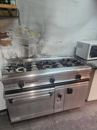 Horno profesional antiguo