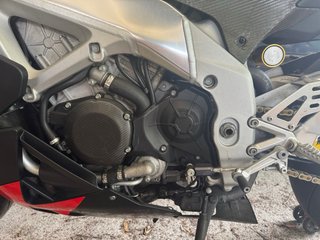 Aprilia RSV4 R APRC 2011 Negra/Roja