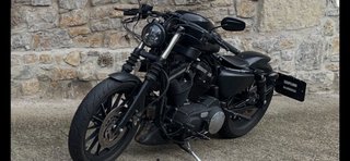 Harley Davidson 883 XL Iron Negra