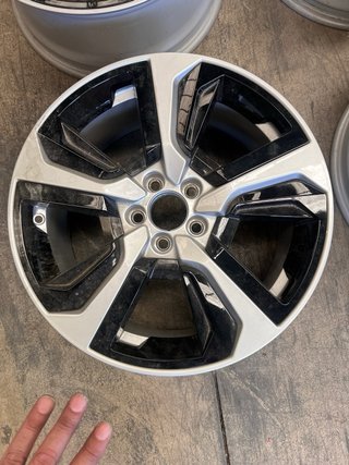 Llantas Originales Audi 82A601025H, 82A601025AH