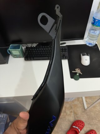 Tapa lateral NMAX negra