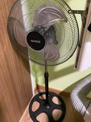 Ventilador de pie NIAROS