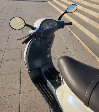Vespa ET2 ITV 2028