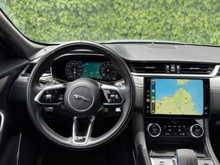 JAGUAR F-PACE 2.0 I4 P400E AWD RDYNAMIC