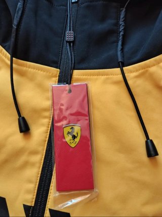 Giacca Scuderia Ferrari Soft Shell Gialla cappucci