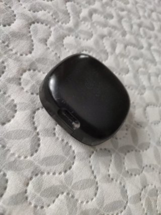 Caja JBL Negra