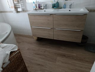 Piso,Av.la paz,Torredonjimeno,Ascensor 3hab,2Bañ