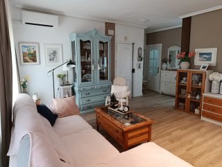 Piso,Av.la paz,Torredonjimeno,Ascensor 3hab,2Bañ