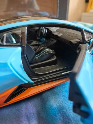 Coche teledirigido Lamborghini Huracán STO